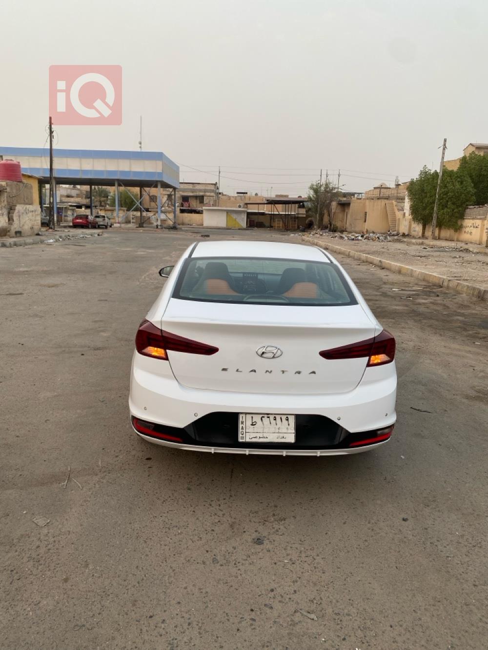هیوندای ئەلەنترا